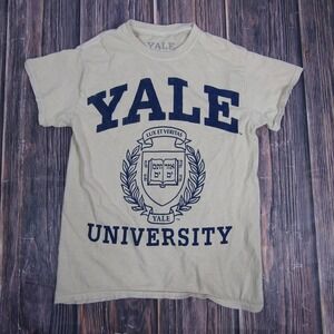 Yale University Shirt Womens Small Beige Blue Collegiate Graphic Tee Ivy League